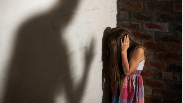 12 வயது சிறுமி…. 7 வருடம் அனுபவித்த கொடுமை…. நீதிமன்றம் அதிரடி தீர்ப்பு….!!!!