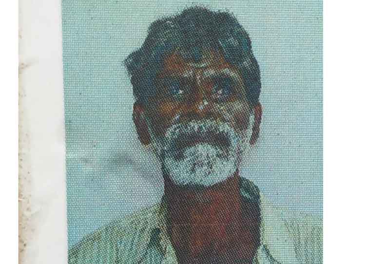 உடல் நசுங்கி கிடந்த முதியவர்…. அதிர்ச்சியில் உறவினர்கள்…. கிருஷ்ணகிரியில் பயங்கர சம்பவம்…!!