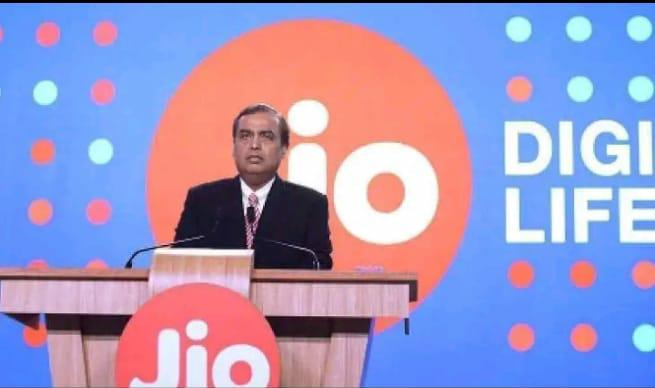 அப்படிப்போடு…. கெத்து காட்டும் ஜியோ…. சறுக்கிய வோடஃபோன்….!!!!!