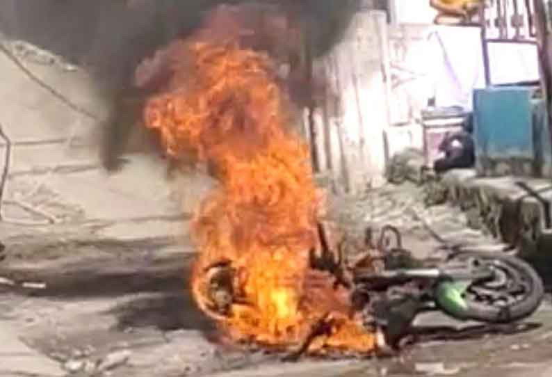 தேனிலவுக்கு சென்ற புதுமண தம்பதி…. நொடியில் தப்பிய உயிர்கள்…. திண்டுக்கல்லில் பரபரப்பு…!!