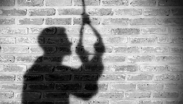 “எனக்கு பைக் வாங்கி தாங்க” கல்லூரி மாணவரின் விபரீத முடிவு…. கதறி அழுத பெற்றோர்…!!