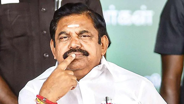 அவரு மேல 10 கேஸ் இருக்கு…. குண்டர் சட்டத்தில் கைதானவரு…. இபிஎஸ் பகீர் தகவல்…!!!