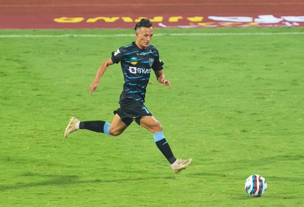 ஐஎஸ்எல் கால்பந்து : கேரளா பிளாஸ்டர்ஸை வீழ்த்தியது ஹைதராபாத் அணி ….!!!