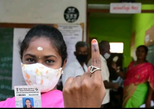“நகர்ப்புற உள்ளாட்சித் தேர்தல்”…. 11 மணி நிலவரப்படி இவ்வளவு சதவீத வாக்குகள் பதிவு….!!!!!!