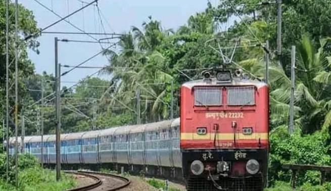 நாகர்கோவில் டூ திருவனந்தபுரம் ரயில்…. கொல்லம் வரை நீட்டிப்பு…. வெளியான அறிவிப்பு…..!!!!