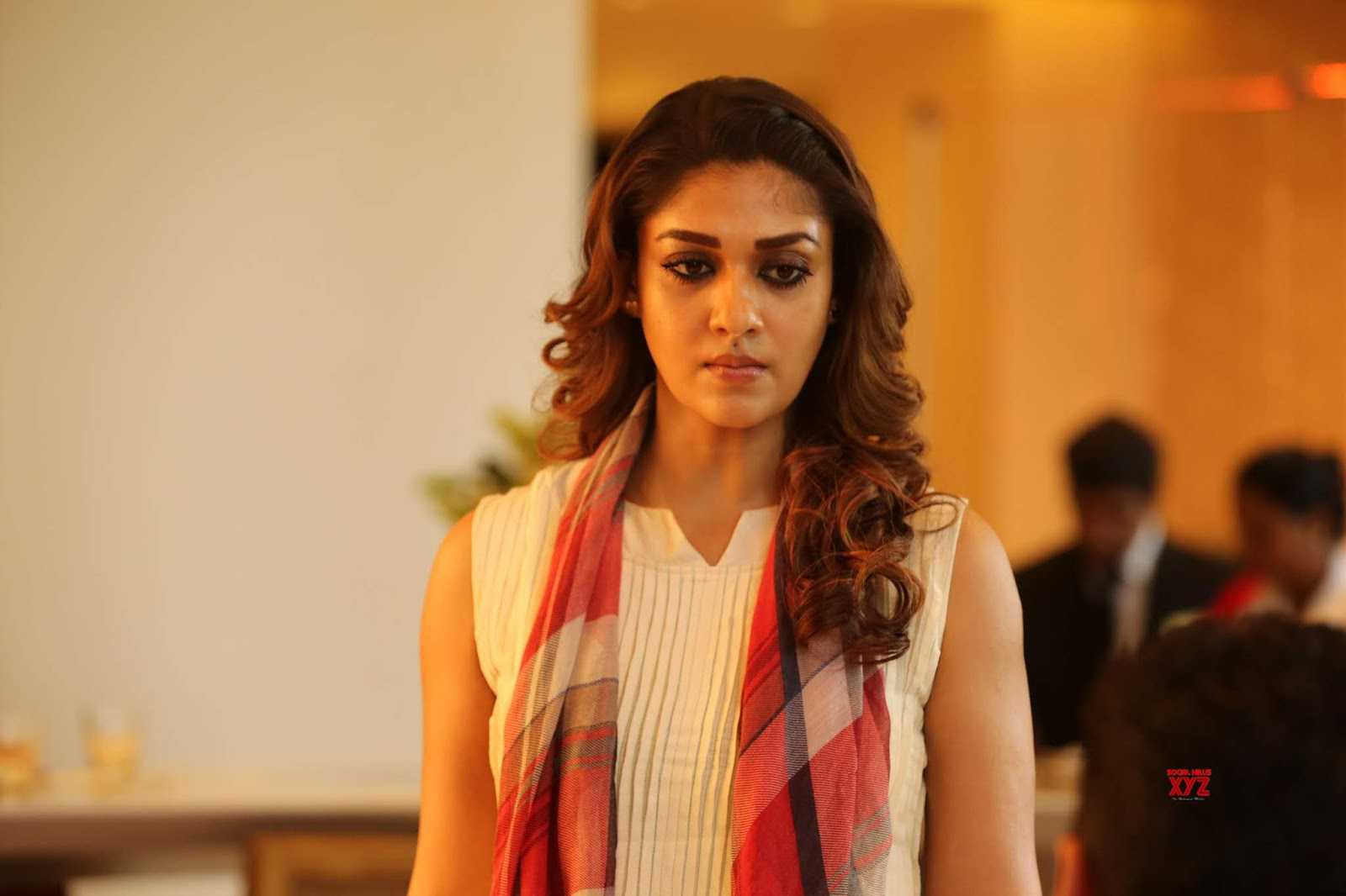 ரீயன்ட்ரி கொடுக்கும் பிரபல நடிகை…. “அட என்னப்பா இது நயனுக்கு வந்த சோதனை”….!!!