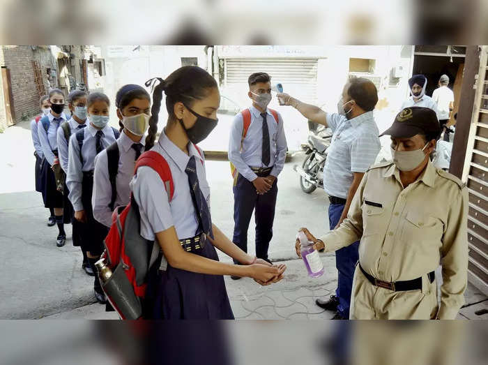 பிப்ரவரி 10 முதல் பள்ளிகள் திறப்பு …மாநில அரசின் அதிரடி அறிவிப்பு…!!!