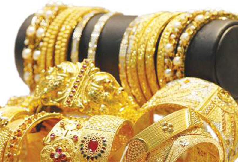 தங்கம் விலை திடீர் சரிவு!…. நகை பிரியர்களுக்கு ஹேப்பி நியூஸ்…. இன்றைய விலை நிலவரம் இதோ…..!!!!!