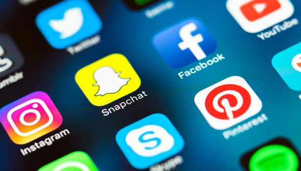 “தவறான பரப்புரைகள்”…. காவல்துறையில் சமூக ஊடக சிறப்பு மையம்…. நிதியமைச்சர் அறிவிப்பு…!!!!