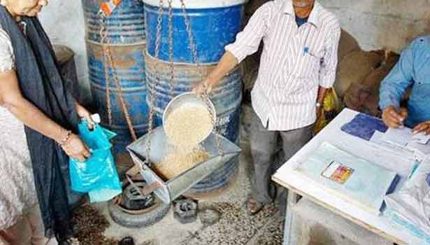 “குஷியோ குஷி” இனி இதை வைத்தே…. ரேஷனில் பொருள் வாங்கலாம்…. சூப்பர் அறிவிப்பு….!!!!