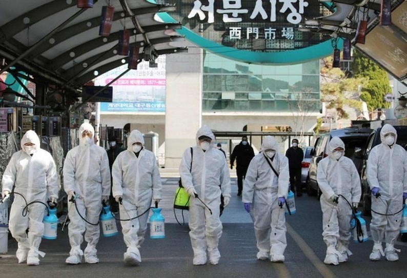 ஒரே நாளில் 4 லட்சம் பேர் பாதிப்பு… தென்கொரியாவில் அசுர வேகமெடுக்கும் கொரோனா…!!!