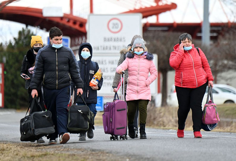 உக்ரைனிலிருந்து வெளியேறிய 35 லட்சம் மக்கள்…. ஐ.நா வெளியிட்ட தகவல்…!!!