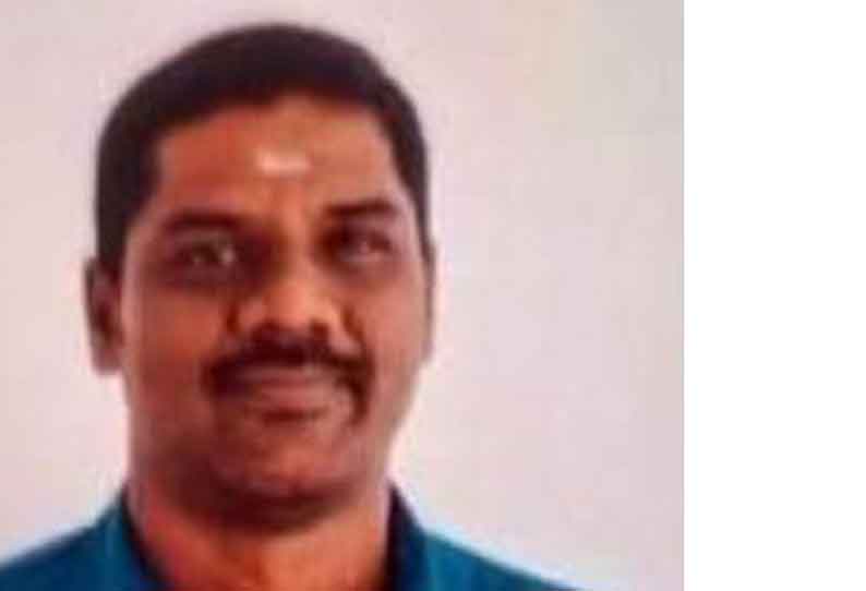 காதல் வலையில் வீழ்ந்த 2 மாணவிகள்…. “பல இடங்களில் வைத்து பலாத்காரம்”… டிமிக்கி கொடுத்த டியூசன் ஆசிரியரை தூக்கிய போலீஸ்… நடந்தது என்ன?