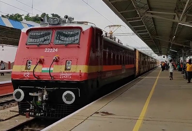 “குருவாயூர் எக்ஸ்பிரஸ் ரயில்”…. பயணிகளுக்கு வெளியான செம ஹேப்பி நியூஸ்…..!!!!!!