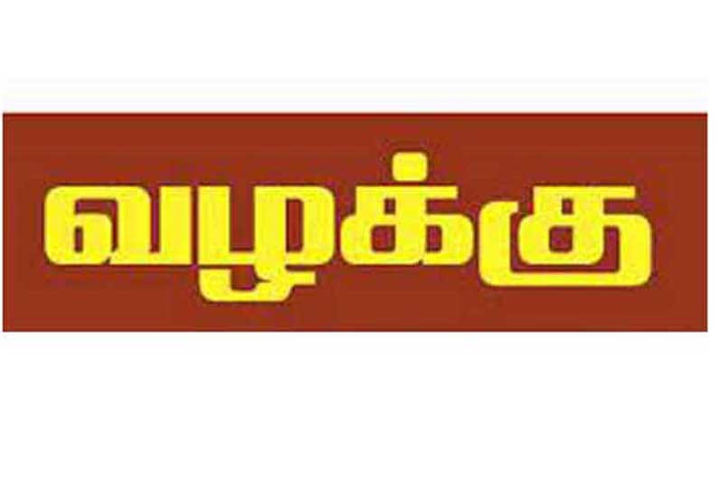 திருவிழாவிற்கு வந்த மாணவர்கள்…. திடீரென ஏற்பட்ட மோதல்…. அலறியடித்து ஓடிய பொதுமக்கள்…. பெரும் பரபரப்பு…!!