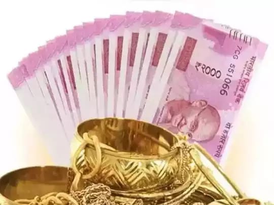 இது என்ன புதுசா இருக்கு?….. 5 சவரனுக்கு மேல் பெற்ற நகைக்கடனும் தள்ளுபடி…. புதிய பரபரப்பு….!!!!