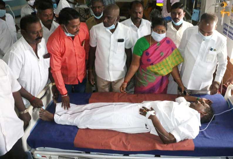 “மனைவிக்கு சீட் கிடைக்காததால் அதிர்ச்சி” கணவன் எடுத்த விபரீத முடிவு…. கடலூரில் பரபரப்பு…!!