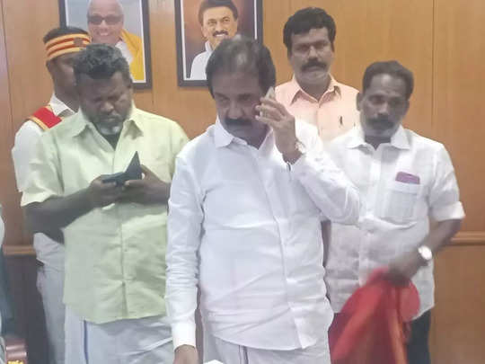 அதிரடியாக களம் இறங்கிய திருச்சி மேயர்… அஞ்சி நடுங்கும் அதிகாரிகள்… !!!!!