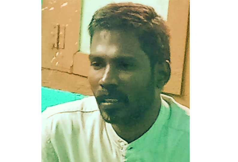 “லஞ்சம் கொடுத்தால் தான் செய்வேன்” வசமாக சிக்கிய அதிகாரி…. போலீஸ் நடவடிக்கை…!!