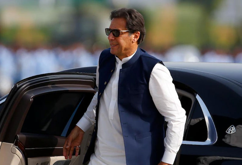 “நான் ஆபத்தானவனாக மாறிட்டேன்”…. பதவியை பறிகொடுத்த இம்ரான்கான் எச்சரிக்கை….!!!!