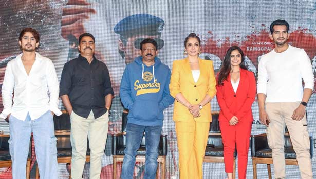 10 வருஷத்துக்கு அப்புறம் மீண்டும்…. இயக்குனர் ராம்கோபால் வர்மாவுடன்…. இணையும் பிரபல நடிகை…..!!!!!