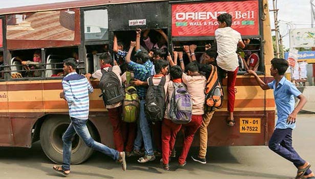 மாணவர்கள் இப்படி செய்தால்….. பெற்றோர் மீதும் கடும் நடவடிக்கை…. போலீஸ் சூப்பிரண்டின் எச்சரிக்கை….!!