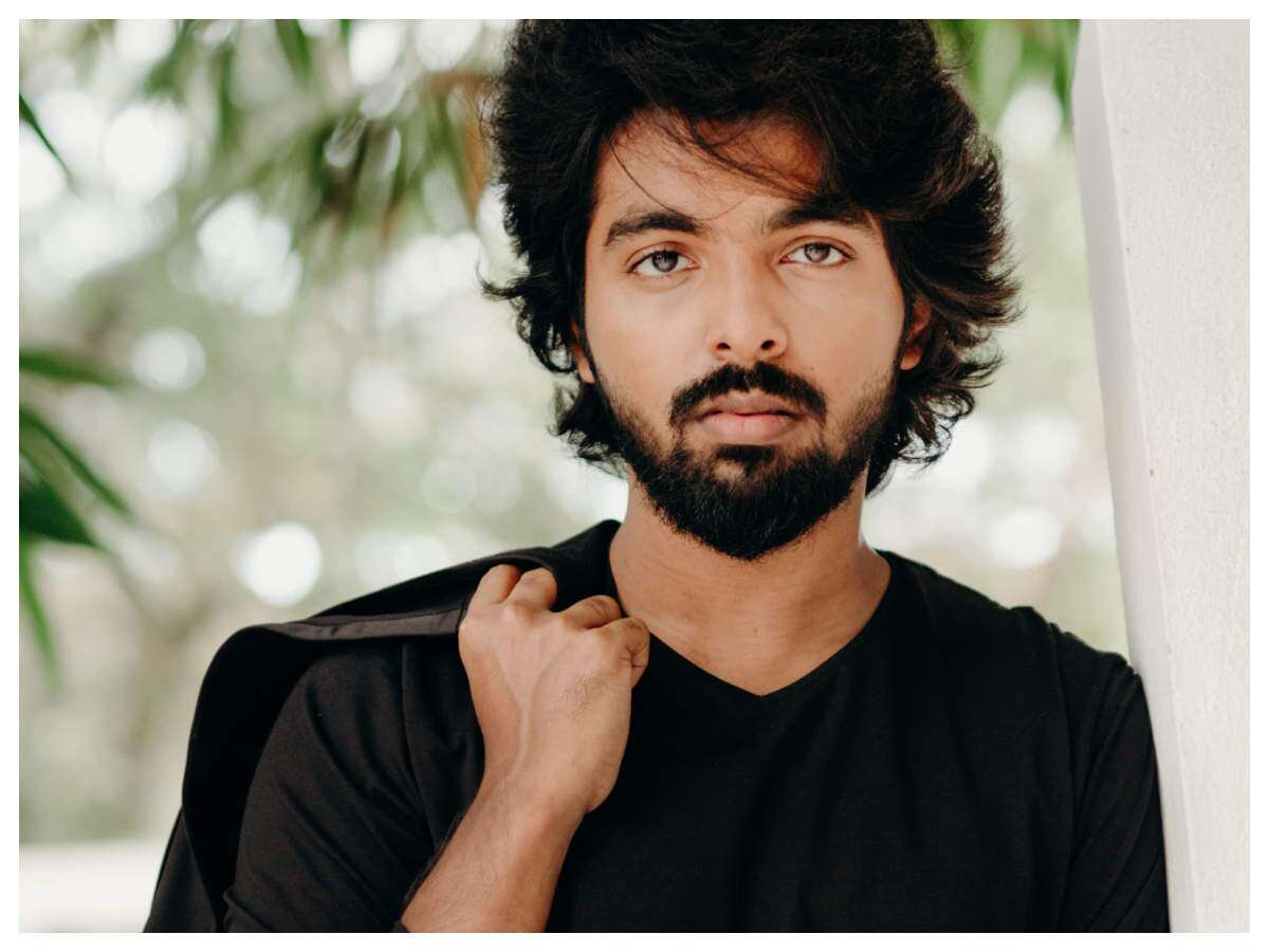 ஹாஸ்டல்  படத்தின் டிரைலர் ரீலிஸ் குறித்த அப்டேட்…. வெளியிடும் பிரபல இசையமைப்பாளர்…!!!!!!!