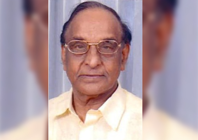 OMG: பிரபல திரைப்பட தயாரிப்பாளர் திடீர் மரணம்…. பெரும் சோகம்….!!!!