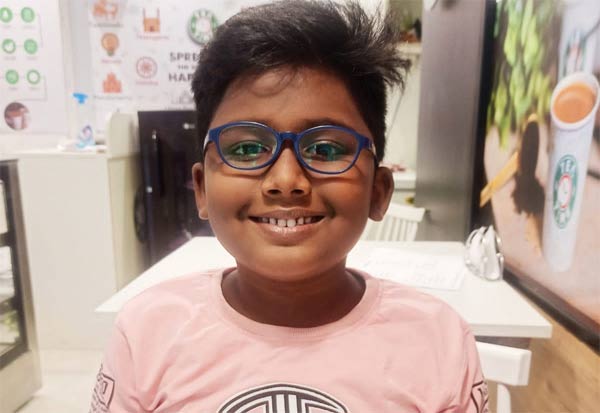 வேன் மோதி மாணவன் பலி….. “10 கேள்விக்கு பதில் சொல்லுங்க”…. பள்ளி தாளாளருக்கு நோட்டீஸ் அனுப்பிய போலீஸ்..!!