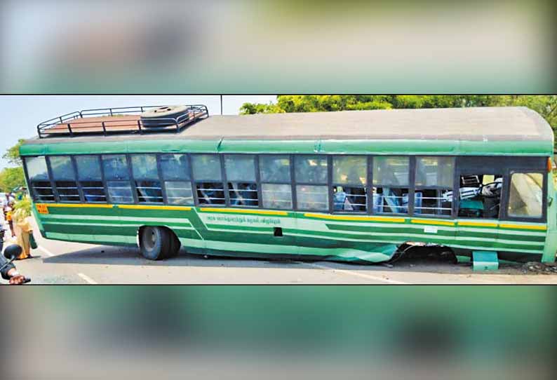 தவிர்க்கப்பட்ட பெரும் விபத்து…. சாதூர்யமாக செயல்பட்ட ஓட்டுநர்…. பாராட்டிய பொதுமக்கள்…!!