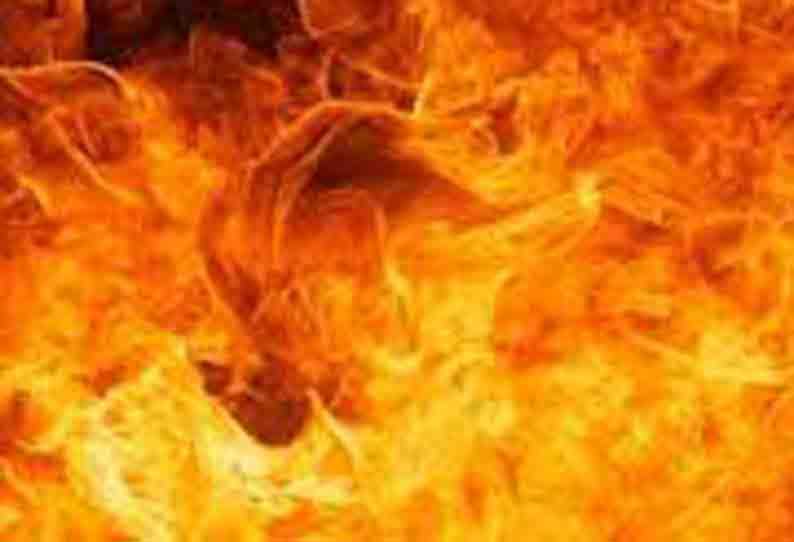 பாகிஸ்தானில் ஆணவக்கொலை…. வீடுகளுக்கு தீ வைப்பு… காதல் பிரச்சனையில் 4 வயது குழந்தை பலி…!!!