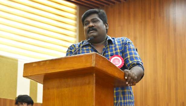 இவர்களுக்காக காத்திருக்கும் திரையுலகம்…. கல்லூரி நிகழ்வில் பேசிய இயக்குனர் எஸ்.ஆர்.பிரபாகரன்…..!!!!