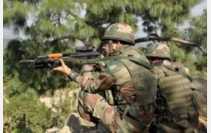 காஷ்மீரில் பரபரப்பு…. ஊடுருவ தயார் நிலையில் தீவிரவாதிகள்…. ராணுவ தளபதி அதிர்ச்சி தகவல்….!!!