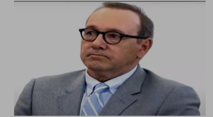 ச்சீ.! ச்சீ.! இப்படியுமா இருப்பாங்க…. பிரபல ஹாலிவுட் நடிகர் மீது பாலியல் குற்றச்சாட்டு….!!