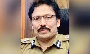 “திருடு போன ரூ 1 கோடி மதிப்பிலான பொருட்கள்”… மீட்டு உரியவரிடம் ஒப்படைத்த போலீஸ் கமிஷனர்…!!!