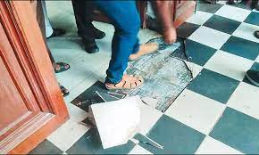 அதிக வெப்பம் காரணமாக… “தலைமை செயலகத்தில் விரிசல் விட்டு உடைந்த டைல்ஸ்”…!!!