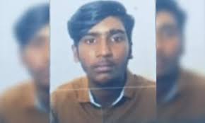 ஏரிக்கு குளிக்கச் சென்ற வாலிபர்…. நீரில் மூழ்கி பலி… பெரும் சோகம்….!!!