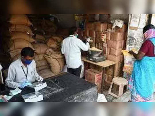 குடும்ப அட்டைதாரர்களுக்கு ஹேப்பி நியூஸ்…. இனி தரமான பொருட்களே கிடைக்கும்…. முதலமைச்சர் அதிரடி உத்தரவு….!!!