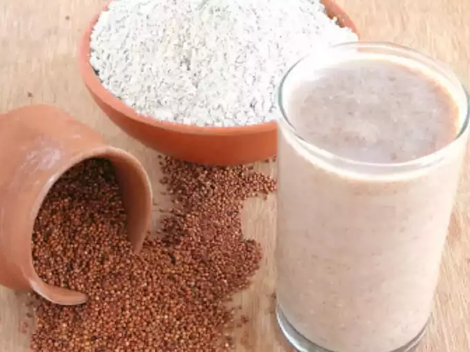 அம்மாக்களே….! கோடை வெயிலில் குளு குளு ராகி மில்க் ஷேக்….. உங்க குழந்தைகளுக்கு கட்டாயம் செஞ்சு குடுங்க….!!!!