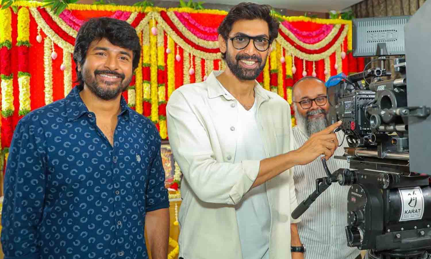 “இயக்குனர் வெங்கட் பிரபு பட பூஜை”… திடீரென சர்ப்ரைஸ் கொடுத்த சிவகார்த்திகேயன்…. வைரல் புகைப்படம்…..!!!!