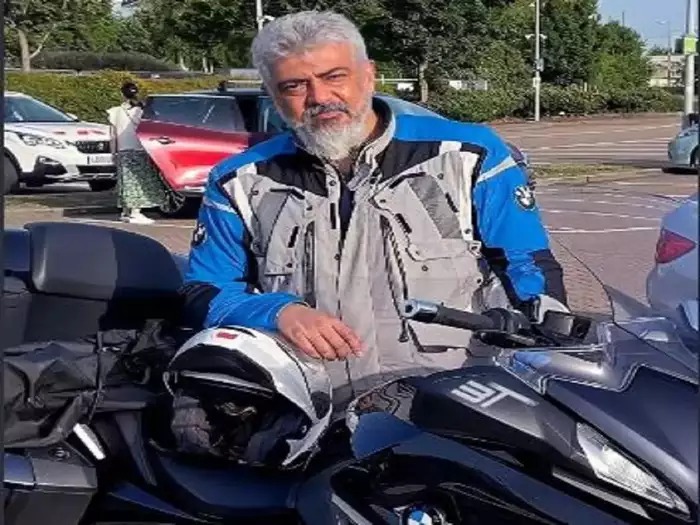 சூப்பரோ சூப்பர்…. உலகம் முழுக்க பைக்கில் டூர்….  தல அஜீத்தின் வைரல் புகைப்படம்….!!!