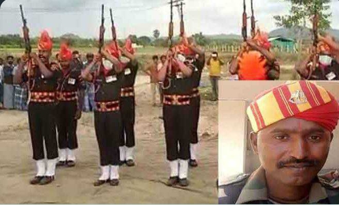 தந்தையை பார்க்க சென்ற ராணுவ வீரர்…. திடீரென நடந்த விபரீதம்…. 21 குண்டுகள் முழங்க நடைபெற்ற இறுதி சடங்கு….!!!!