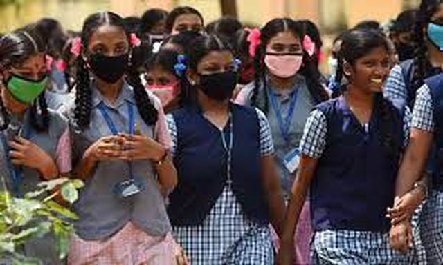 தமிழகம் முழுவதும் 10, 12 ஆம் வகுப்பு மாணவர்களுக்கு….. 29 ஆம் தேதி வரை…. வெளியான முக்கிய தகவல்….!!!!!