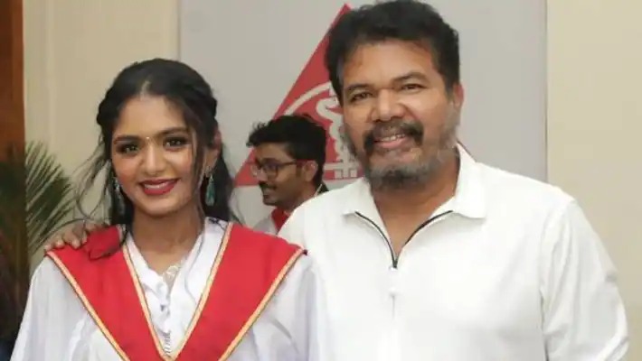 சங்கர் மகளின் செலிபிரிட்டி கிரஸ் யார் தெரியுமா?…. தெரிஞ்சா அசந்து போயிருவீங்க…!!!