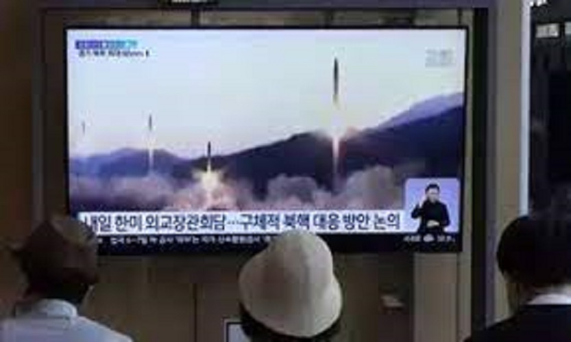 தென்கொரிய எல்லைக்கு அருகில்… வடகொரியா நடத்திய பீரங்கி சோதனை….!!!