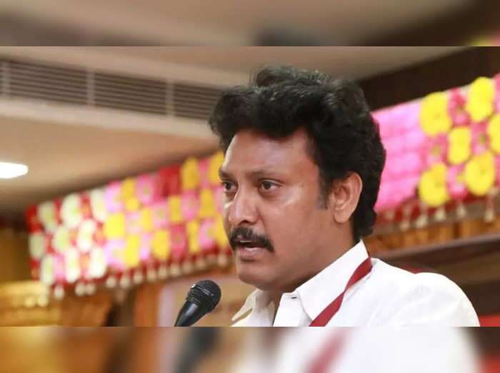 தமிழகத்தில் பள்ளிகள் திறப்பு குறித்து…. வெளியான முக்கிய தகவல்….!!!!