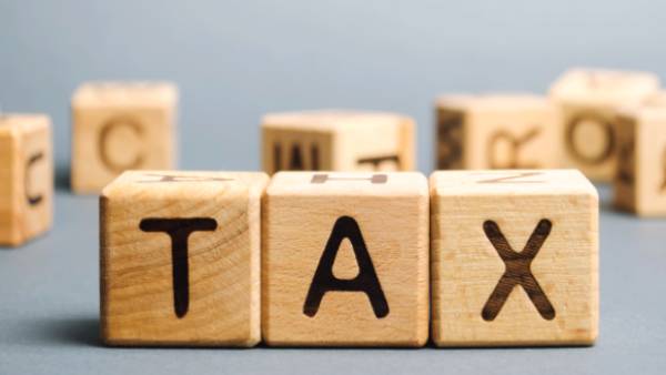 வருமான வரி விதி: நாளை முதல் 3 முக்கிய மாற்றங்கள் அமல்…. என்னென்ன தெரியுமா….???