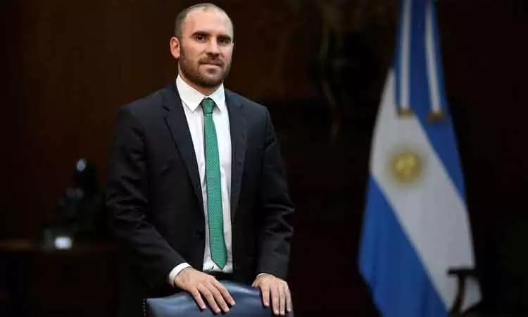 கடுமையான பொருளாதார நெருக்கடி…. பணவீக்கம் 60% உயர்வு…. நிதி மந்திரி திடீர் ராஜினாமா…!!!