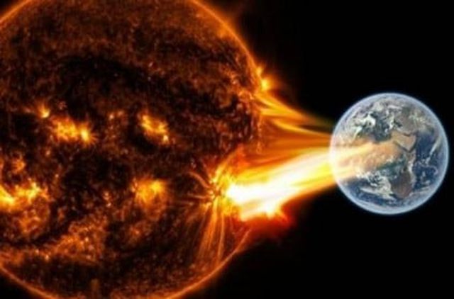 இன்று பூமியை வீரியம் மிக்க சூரிய புயல் தாக்கும்…. விஞ்ஞானிகள் எச்சரிக்கை….!!!!