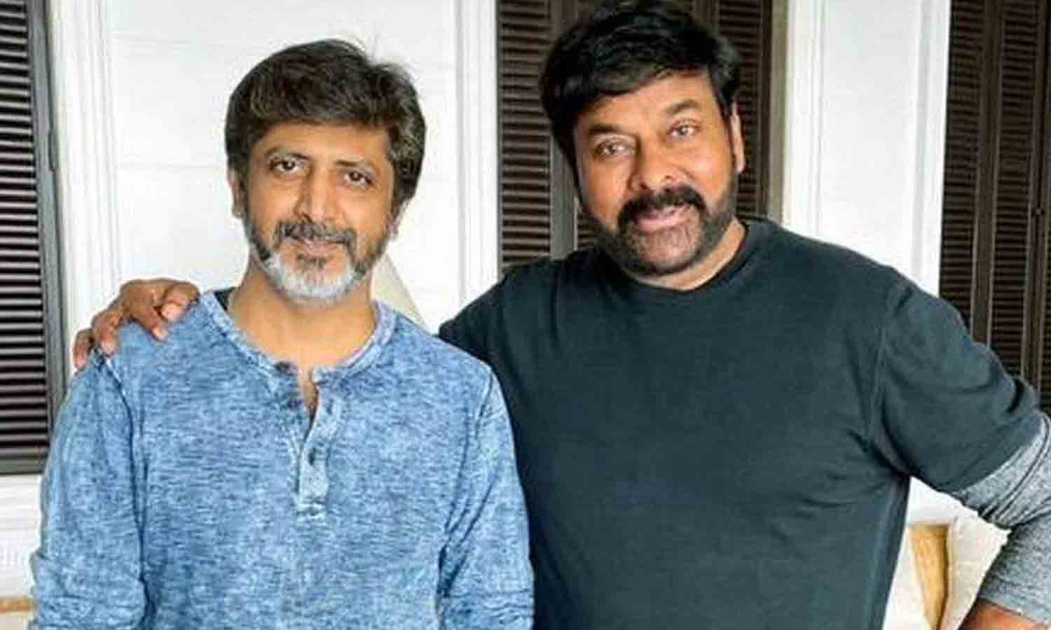 சிரஞ்சீவியின் “காட்ஃபாதர்” …. வெளியான ஃபர்ஸ்ட் லுக்…. வைரல்….!!!